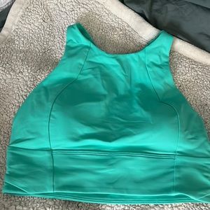 NWT free to be serene bra long line size 8